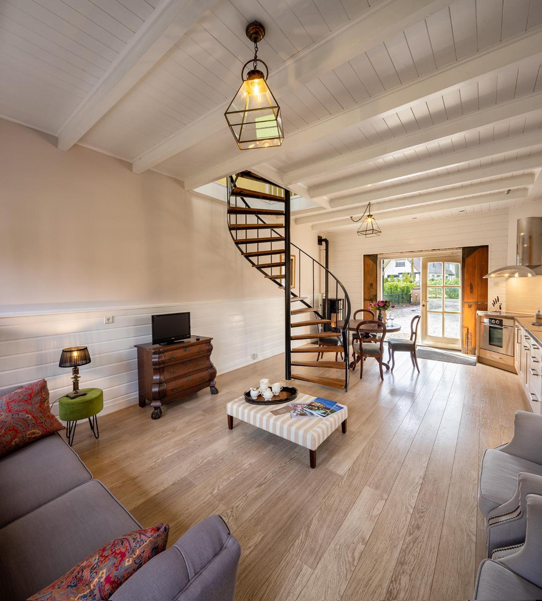 Londons Cottage ฮิลเวอร์ชุม ภายนอก รูปภาพ